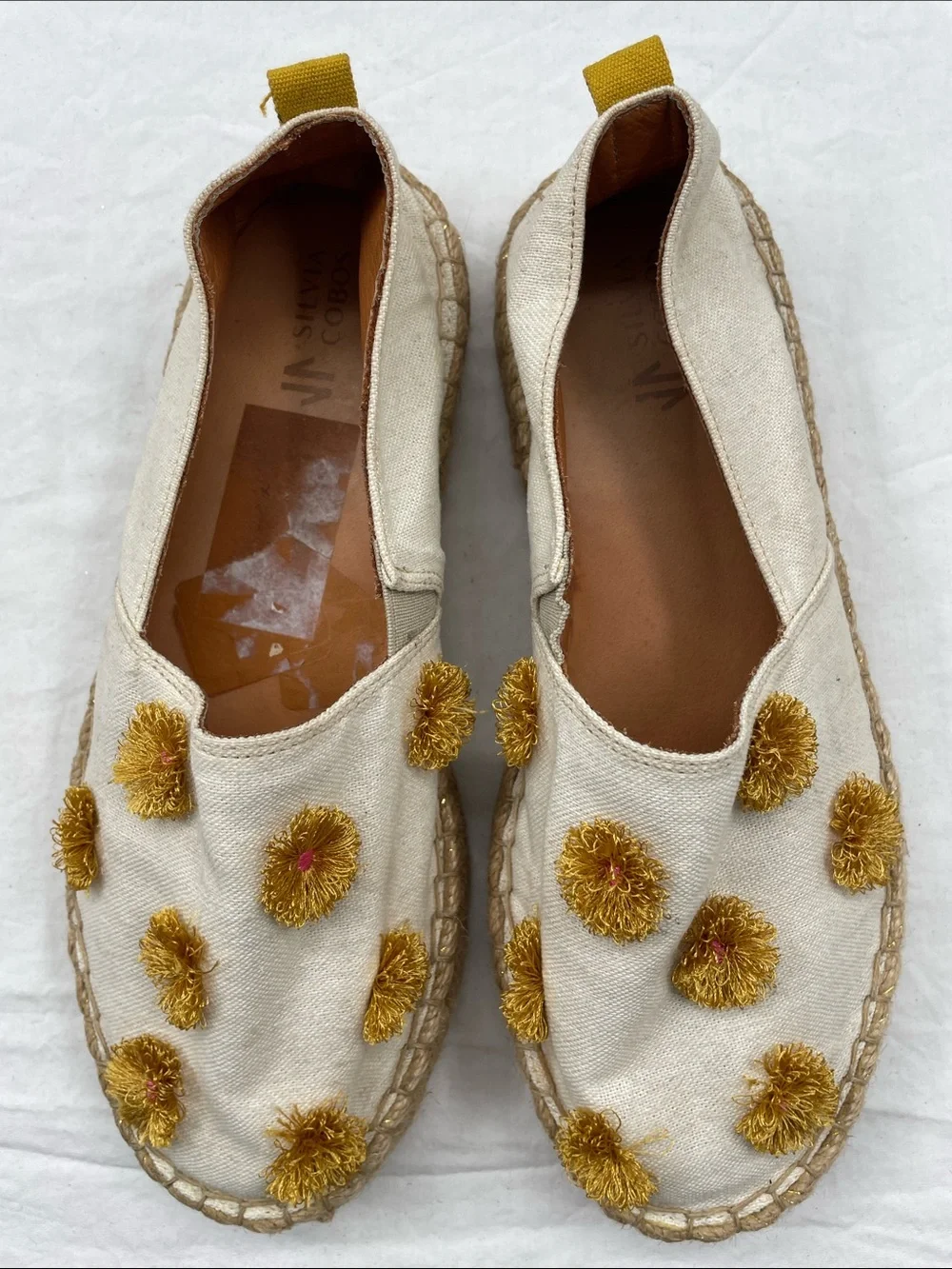 NEW! Silvia Cobos Espadrille Slip-On with Pom Details. 7.5.